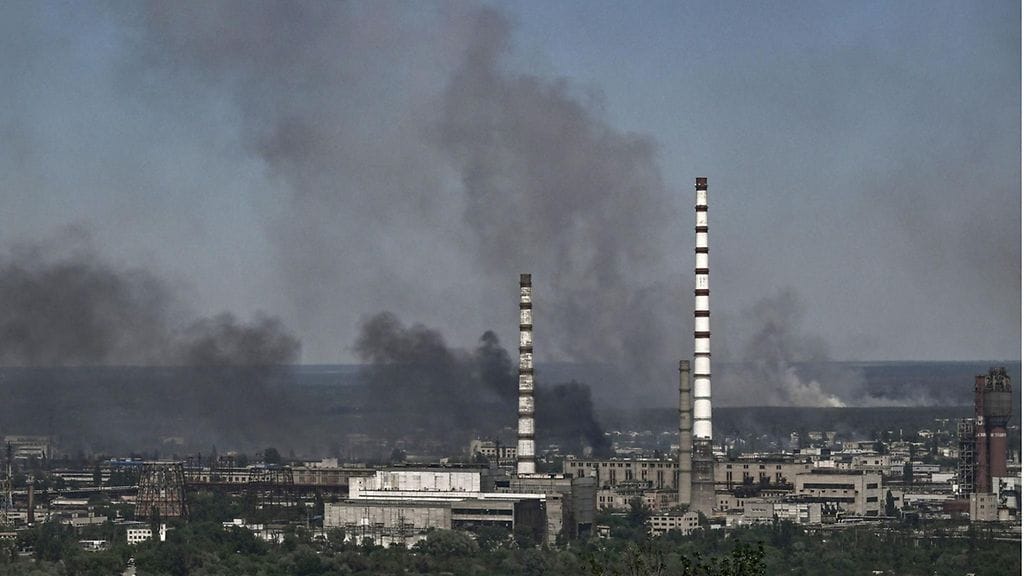 Suuret EU-maat puoltavat Ukrainalle välitöntä EU:n jäsenehdokkaan asemaa.