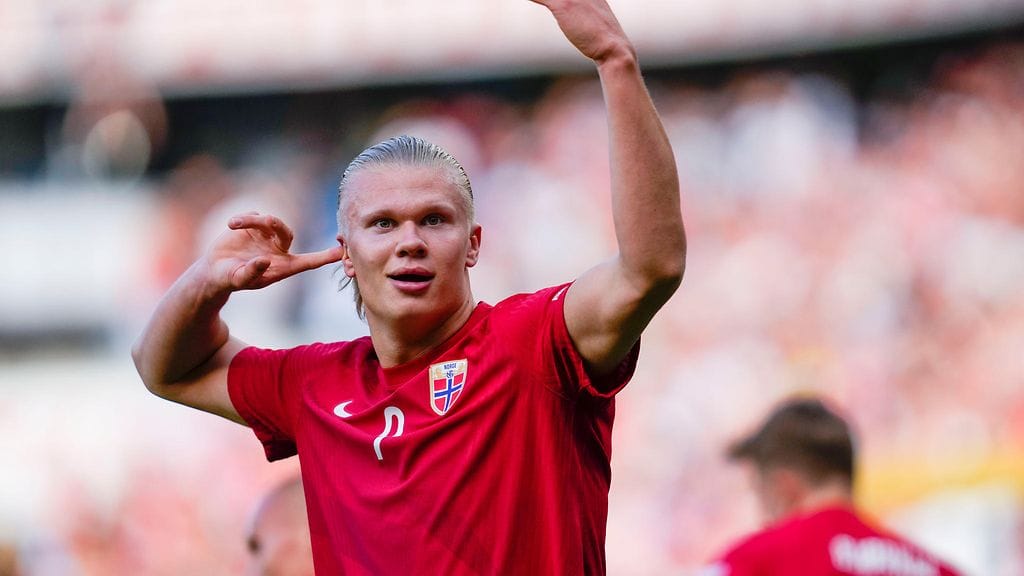 Norjan Erling Braut Haaland osui kahdesti Ruotsia vastaan.