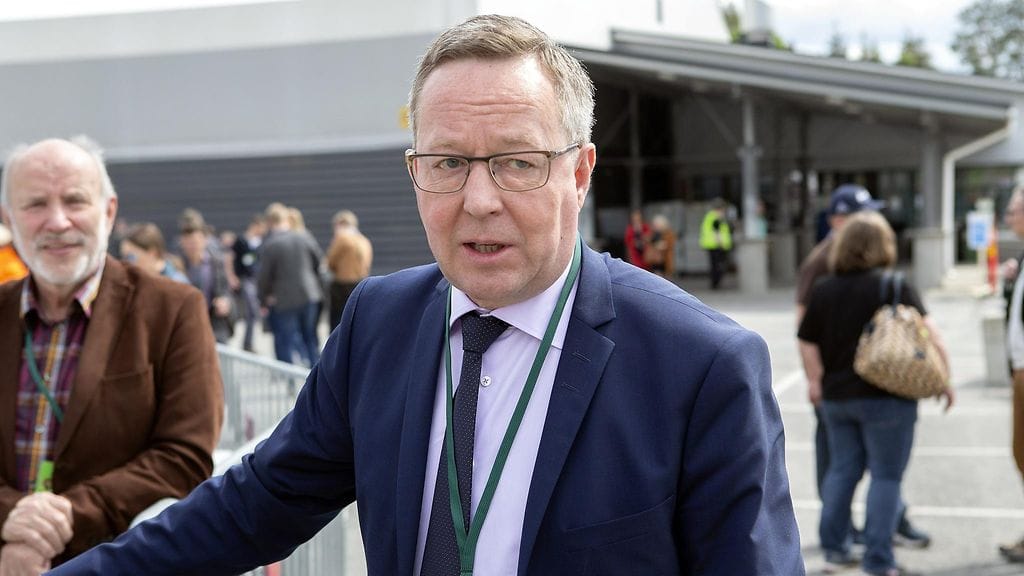 Mika Lintilä keskustan puoluekokouksessa Lappeenrannassa.