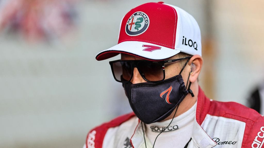 Kimi Räikkönen pääsee testaamaan autoaan ennen Nascar-kisaa.