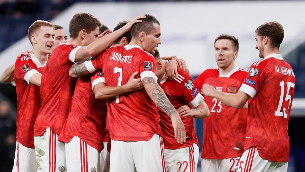 Fifa ja Uefa poistivat Venäjän jalkapallojoukkueet kilpailuistaan helmikuussa.