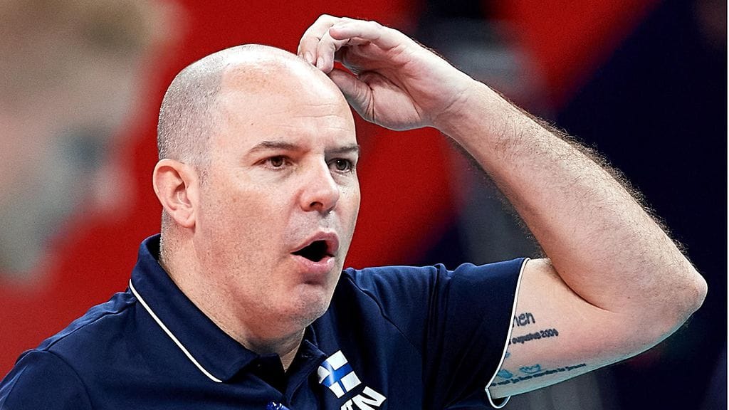 Joel Banks ei onnistunut johdattamaan Suomea takaisin Kultaiseen liigaan.