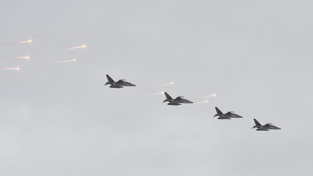 Su-25 hävittäjiä sotaharjoituksissa helmikuussa.