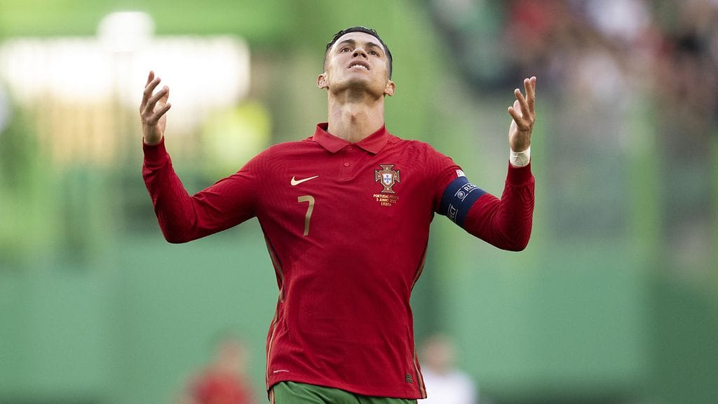 Cristiano Ronaldolla on arvokkaita autoja kokoelmassaan. Nyt yksi niistä sai vaurioita.