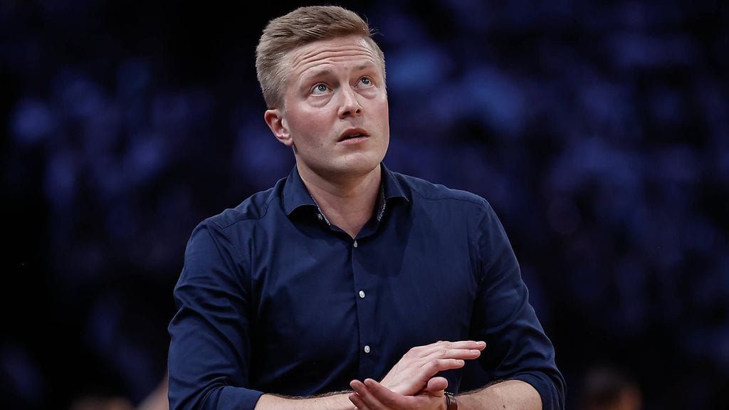 Lassi Tuovi hyppää ensi viikolla Susijengin päävalmentajaksi.