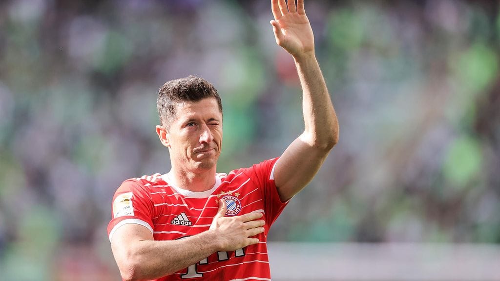 Robert Lewandowski on ilmaissut halukkuutensa siirtyä pois Bayernista.