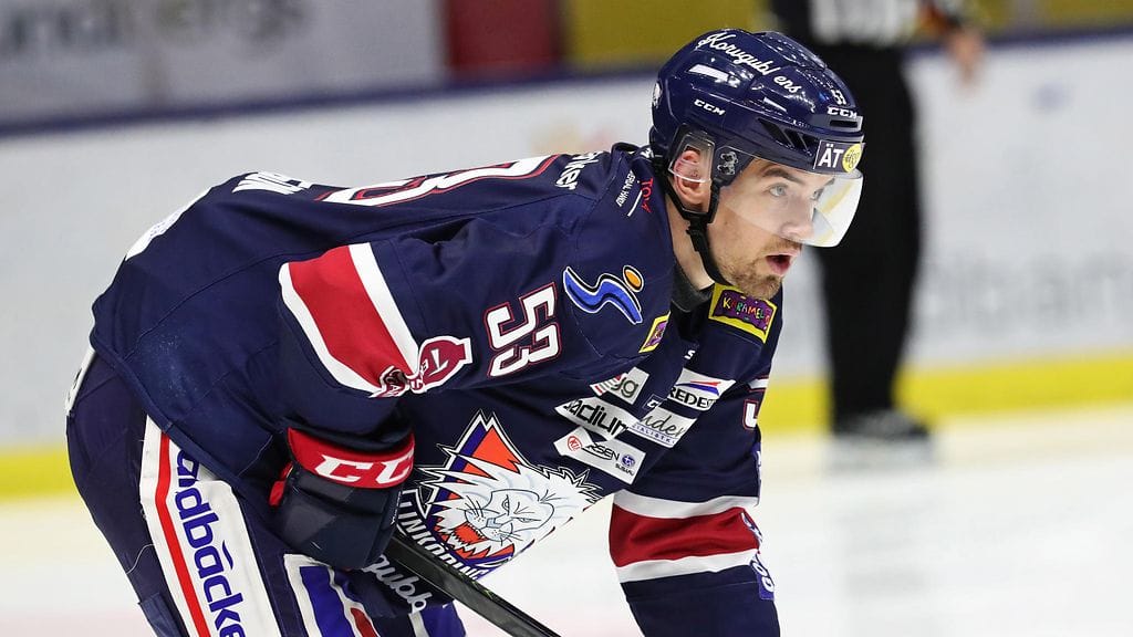 Larsson voitti SHL:n mestaruuden Växjössä.