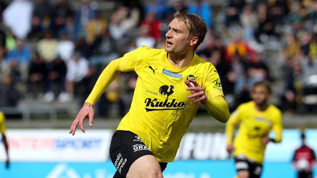 KuPS kärsi merkittävästä tuomarivirheestä, ennen kuin Tim Väyrynen varmisti joukkueelle 2–1-voiton.