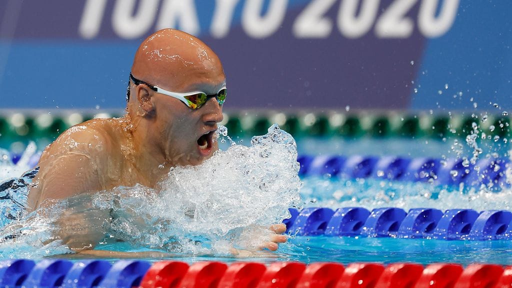 Matti Mattsson ui tiensä huomiseen MM-finaaliin pitkän matkan rintauinnissa.