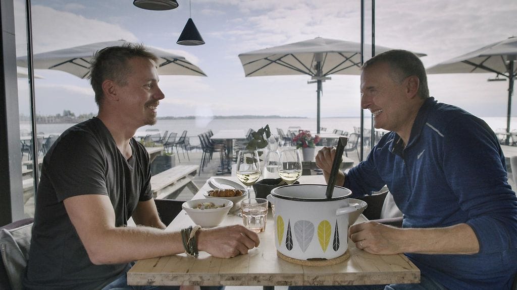 AOP Somebody Feed Phil Helsinki