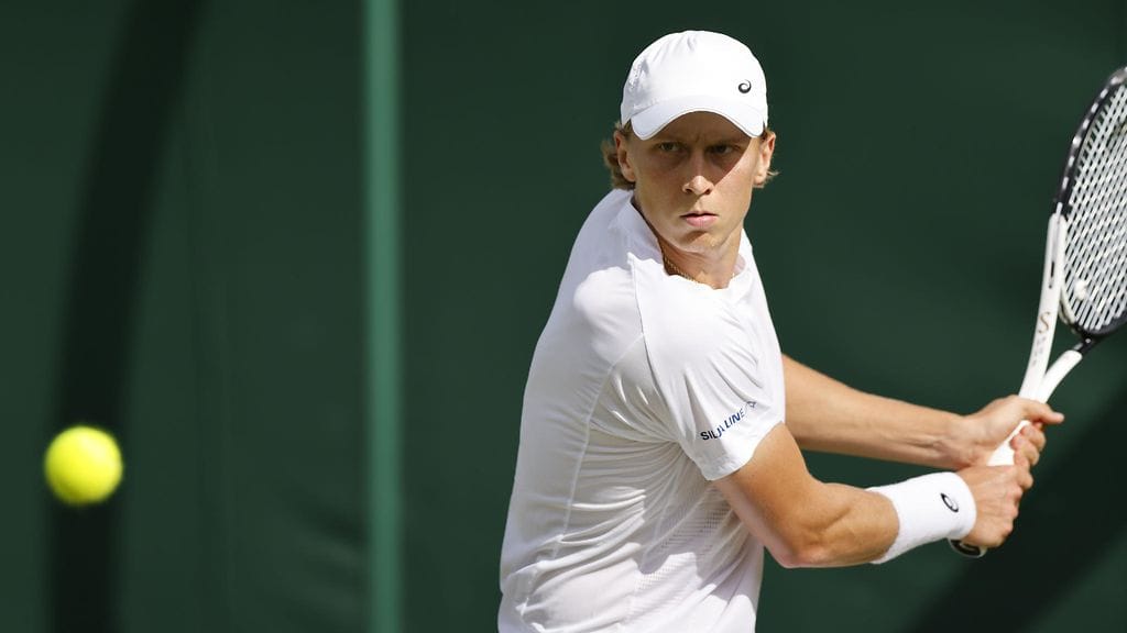 Emil Ruusuvuori eteni jatkoon Wimbledonin tennisturnauksen ensimmäiseltä kierrokselta.