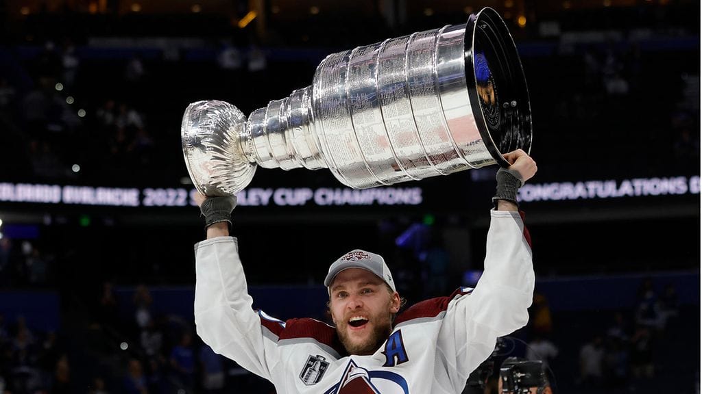 Mikko Rantanen oli Stanley Cup -finaalien tehokkain pelaaja.