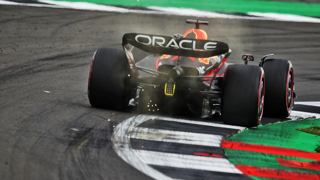 Max Verstappen piti kovinta vauhtia 3. vapaissa harjoituksissa.