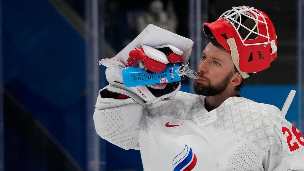 Venäjän maalilla Pekingin olympialaisissa 2022 pelanneen Ivan Fedotovin peluuttaminen KHL:ssä uhkaa Venäjän asemaa Kansainvälisessä jääkiekkoliitossa IIHF:ssä.