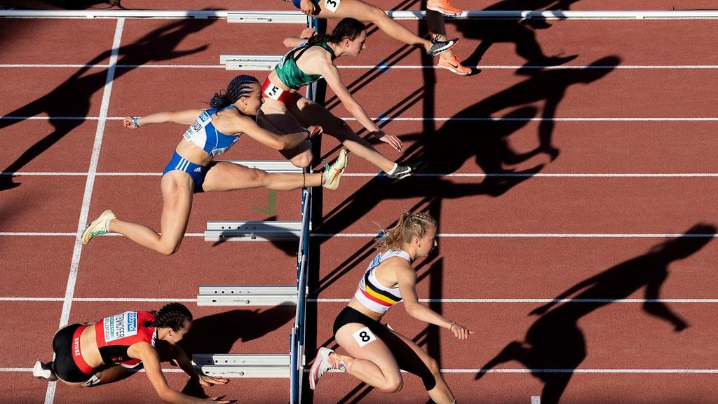 Essi Niskala voitti oman alkueränsä sekä välieränsä. Kuvituskuva.