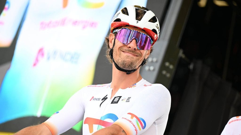 Daniel Oss mursi niskansa Ranskan ympäriajon onnettomuudessa.