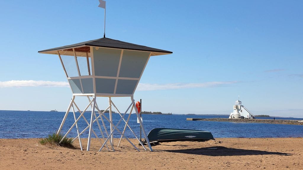 Nallikarin uimaranta Oulussa 25. toukokuuta 2021.