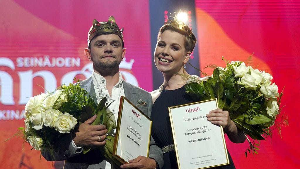 Keijo Hietikko ja Heta Halonen kruunattiin uusiksi tangokuninkaallisiksi.
