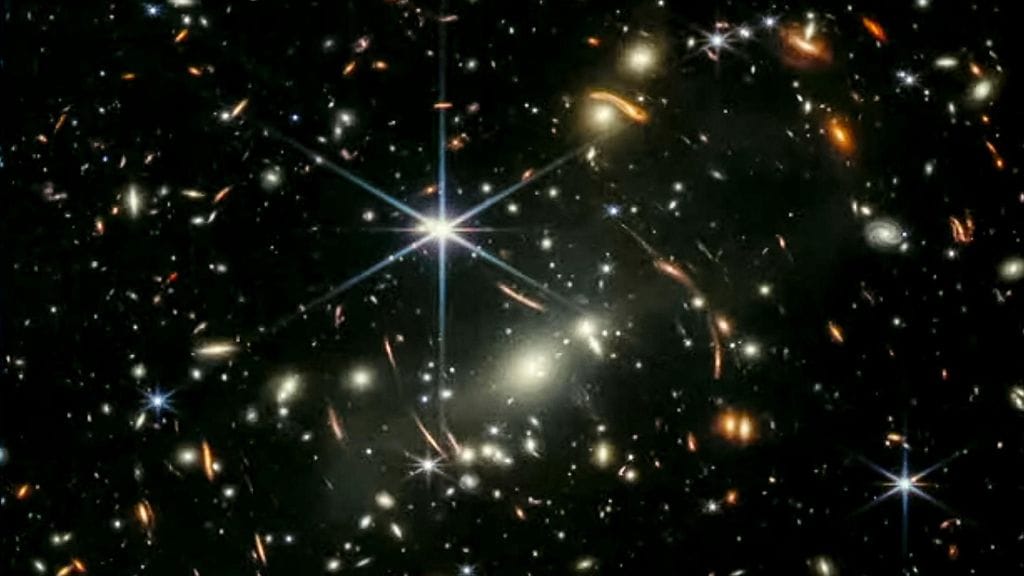 Webbillä riittää polttoainetta 20 vuoden elinkaaren ajaksi, sillä laitteen tarvitsee tehdä vain pieniä säätöliikkeitä pysyäkseen paikallaan Lagrangen pisteessä.