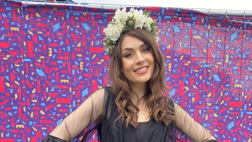 Behm joutuu perumaan esiintymisensä Radiogaalassa