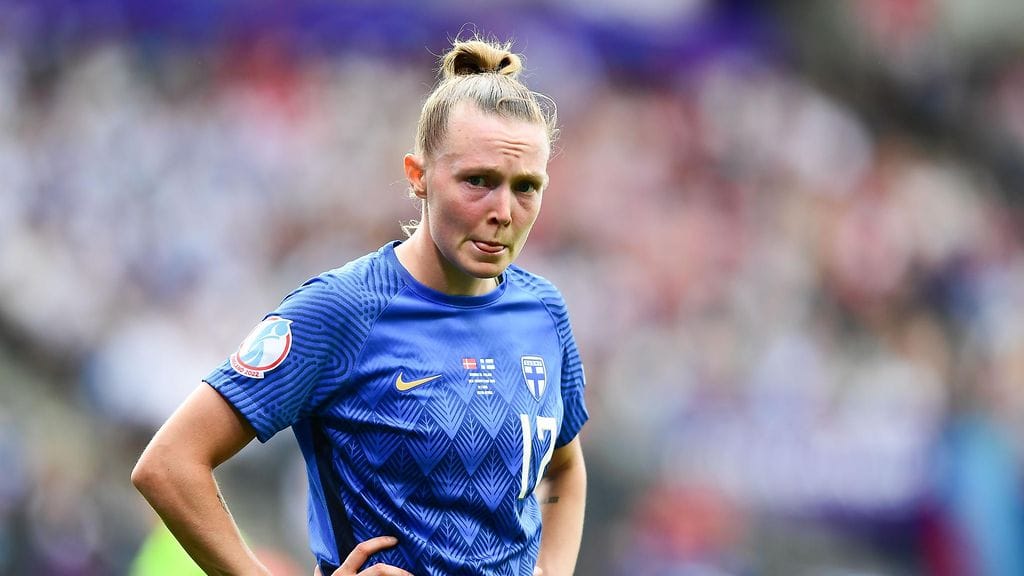 Sanni Franssi antoi positiivisen koronanäytteen.