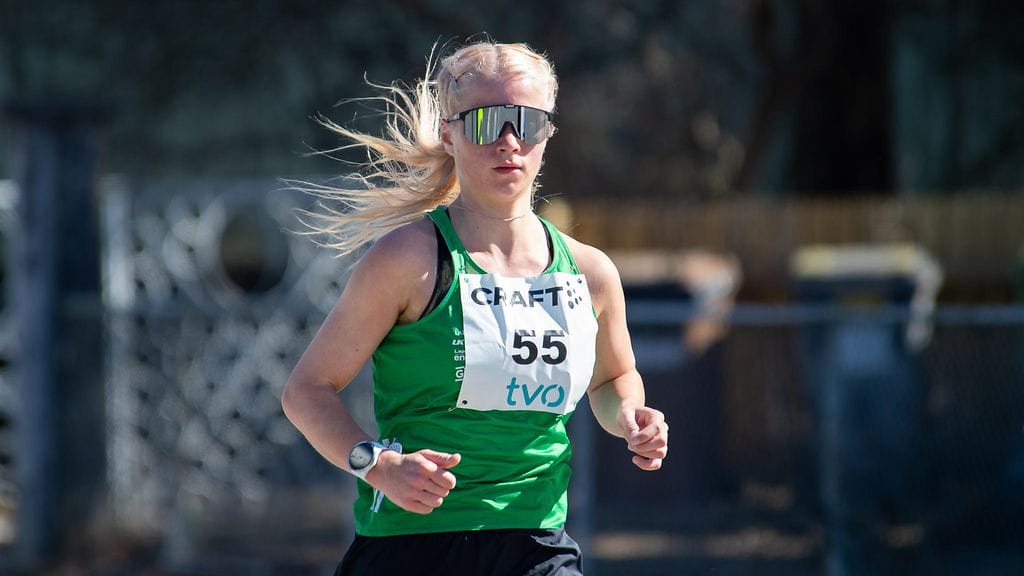 Alisa Vainio on ollut ennätysvauhdissaan tämän kauden maratoneilla.