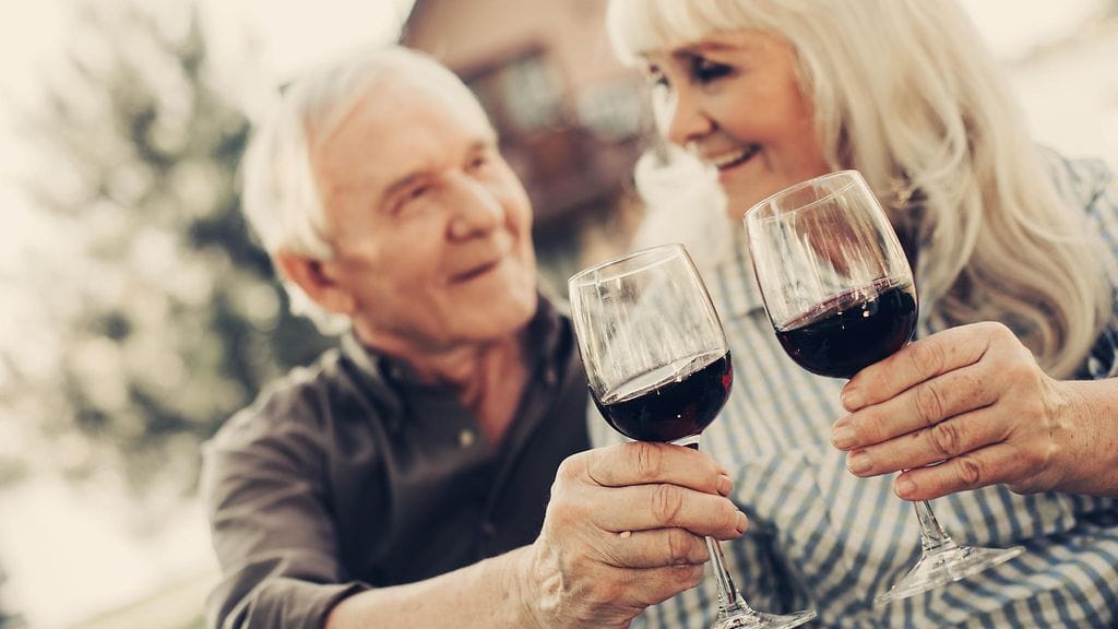 viini, juoda viiniä