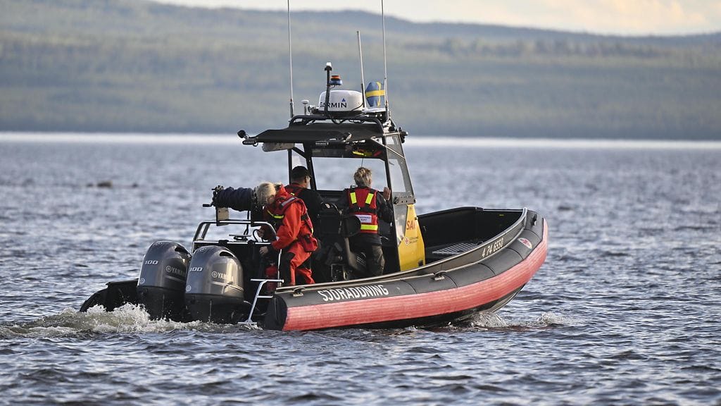 Ruotsin meripelastus Siljan-järvellä, jossa lentokoneturma tapahtui.