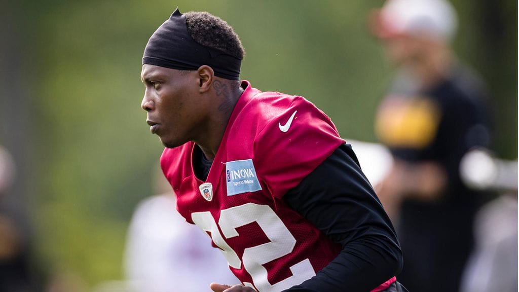 Everett on edustanut kaikki seitsemän NFL-kauttaan Washingtonia.