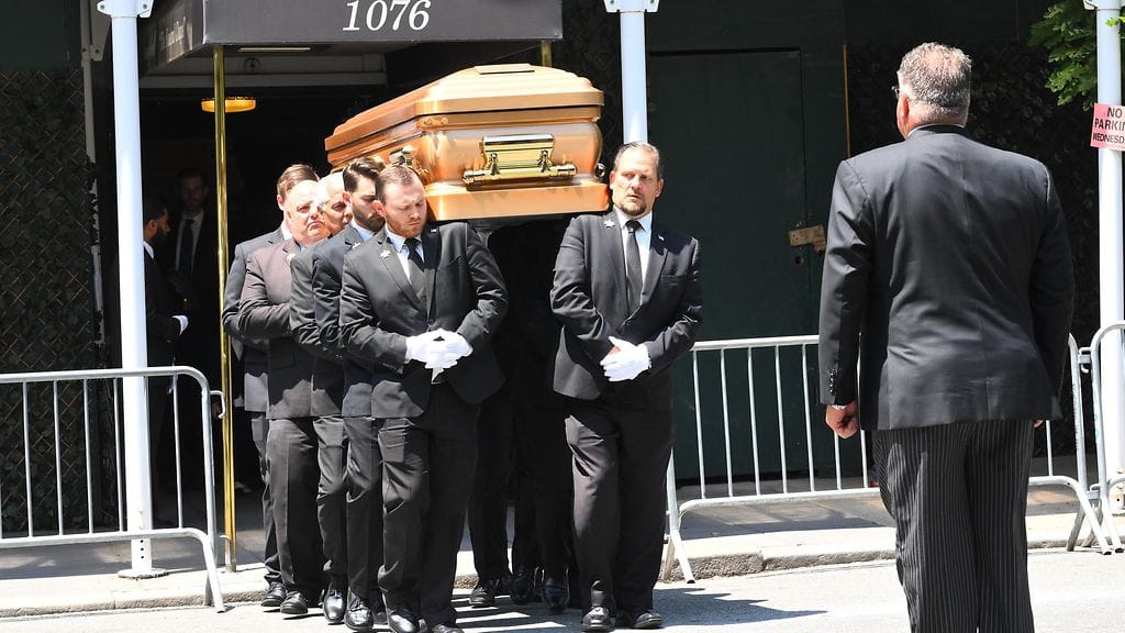 AOP Ivana Trump hautajaiset