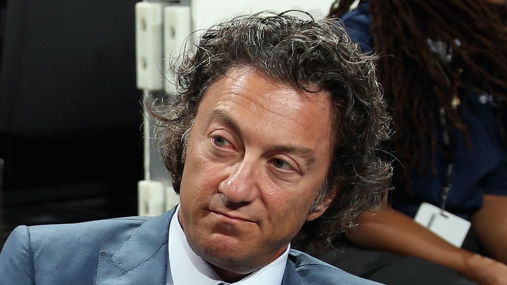 Edmonton Oilersin kanadalaisomistaja Daryl Katz, 61, on kovien syytösten kohteena.
