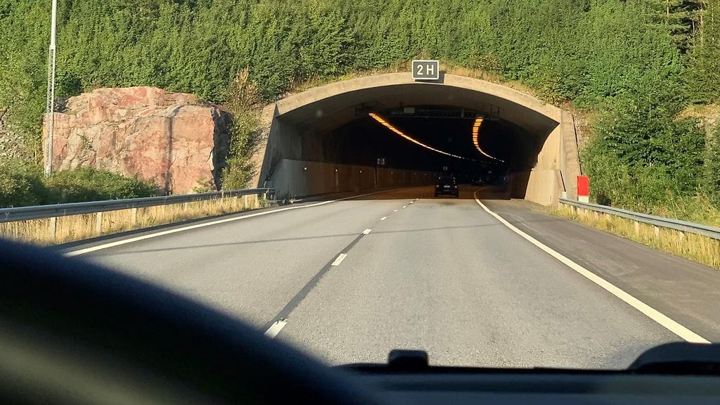 Tunnelit ovat ympärivuorokautisessa valvonnassa.