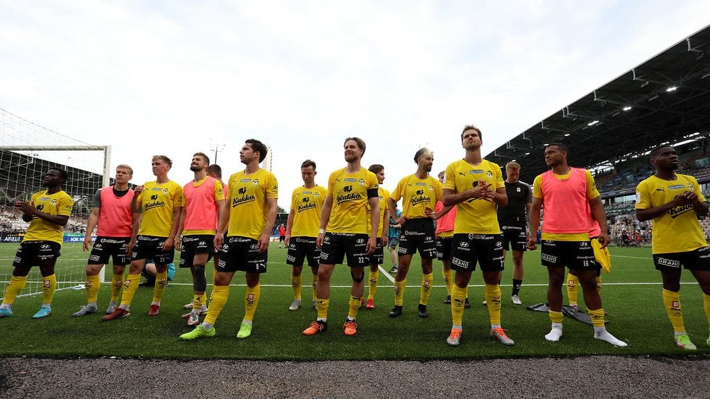 Otteluparien toiset osaottelut pelataan viikon kuluttua.