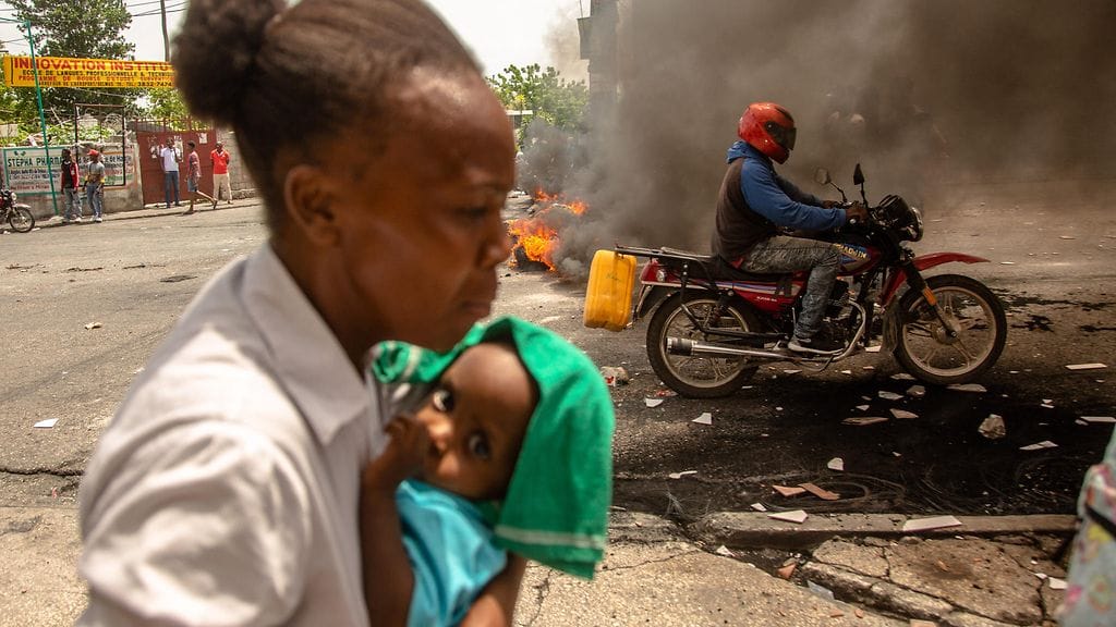 YK:n Haitin edustajan mukaan talouskriisi, jengikriisi ja poliittinen kriisi ovat yhdistyneet Haitissa humanitaariseksi katastrofiksi.