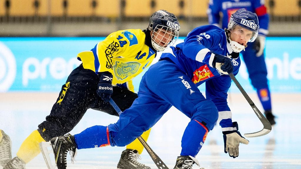 Tuomas Määttä on yksi Suomen kaikkien aikojen parhaista jääpallopelaajista.