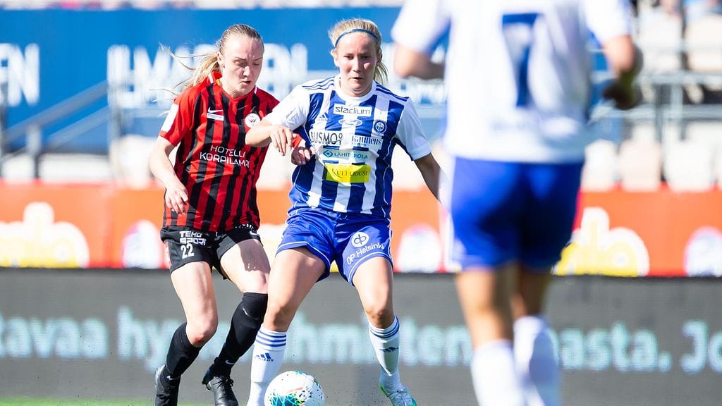 Nea Lehtola edusti HJK:ta kaudesta 2019 lähtien.