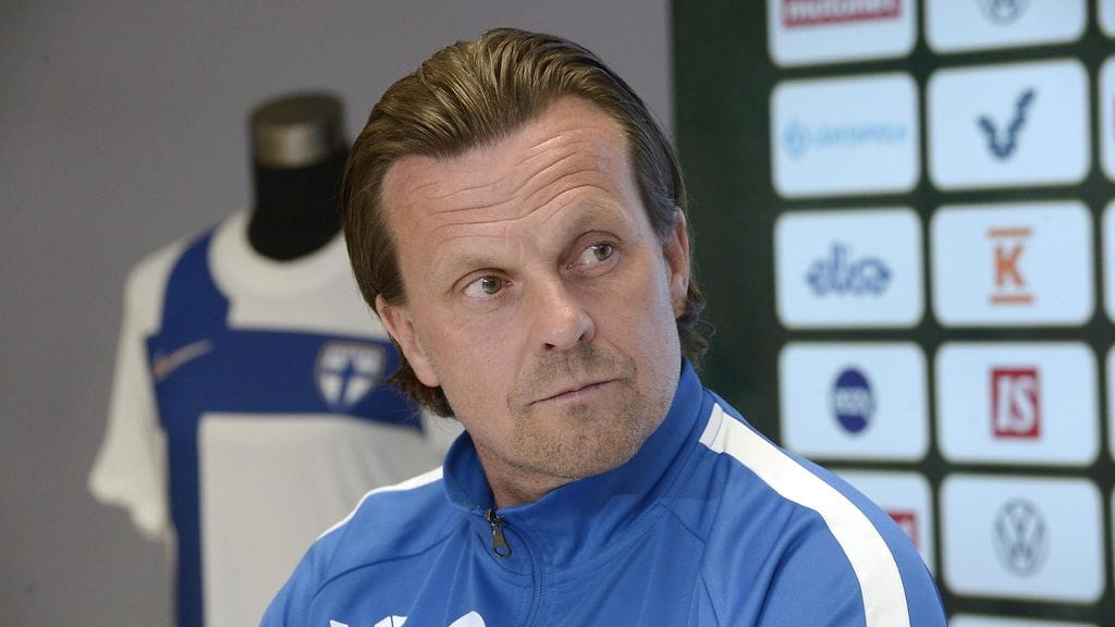 Marko Saloranta hoitaa Helmareiden päävalmentajan pestiä MM-karsinnoissa.