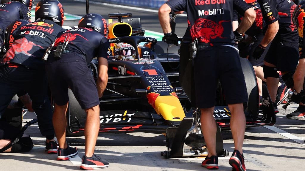 Red Bullin ja Porschen kauppa on asiakirjojen mukaan määrä julkistaa jo elokuun ensimmäisellä viikolla.