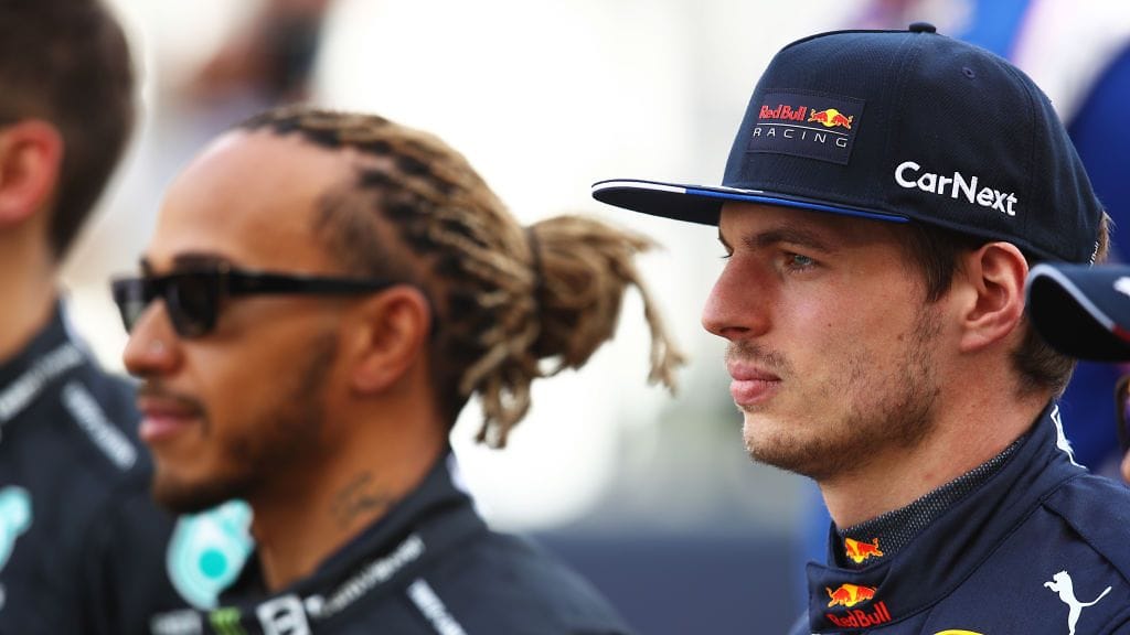 Lewis Hamiltonin ja Max Verstappenin kylmät välit nousivat taas esiin.