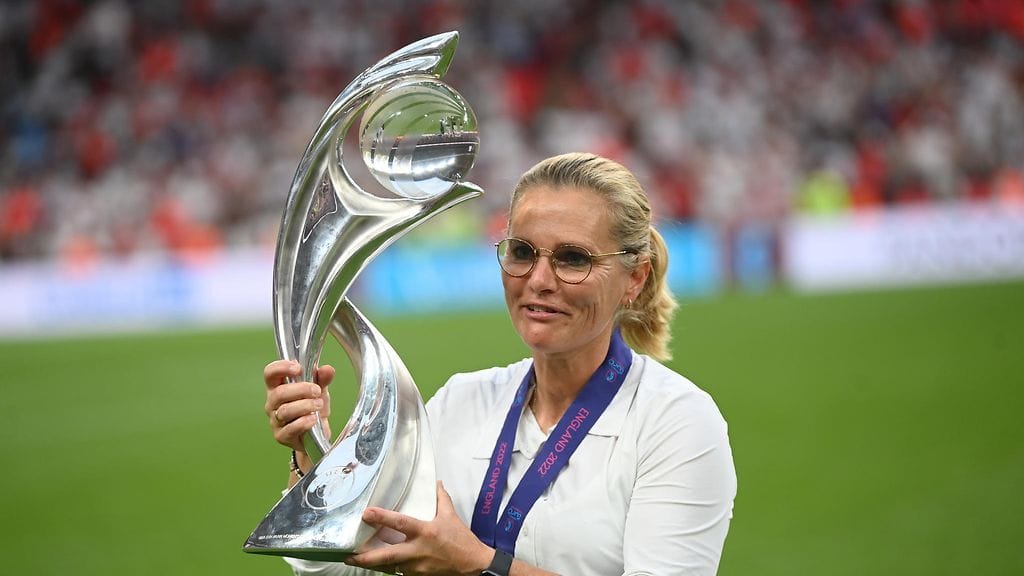 Sarina Wiegman voitti sunnuntai-iltana toisen Euroopan mestaruuden peräjälkeen.