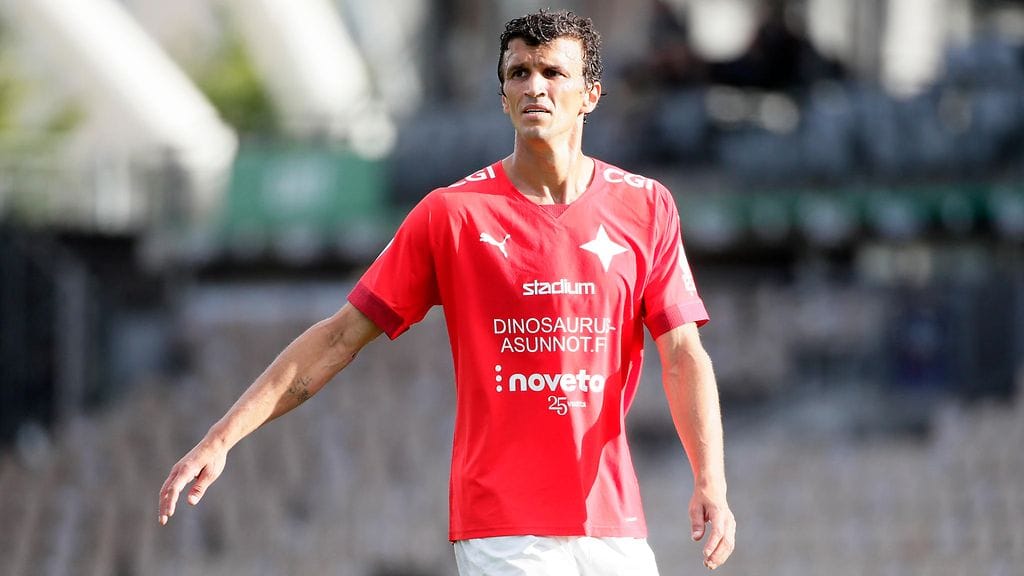 Roman Eremenko palasi maanantaina Veikkausliiga-kentille.