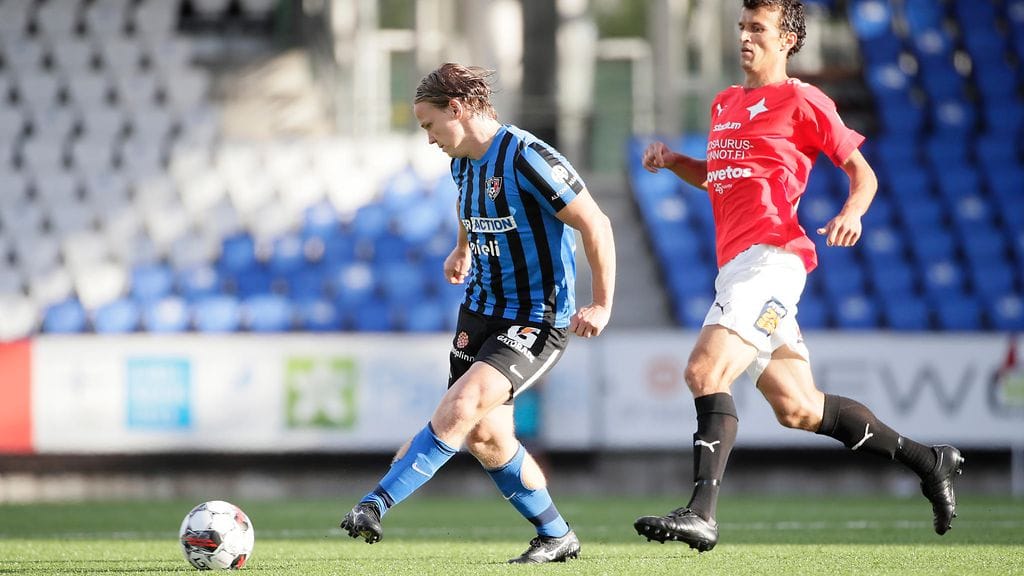 Petteri Forsell ja Roman Eremenko taistelivat vastakkain HIFK–Inter-ottelussa.