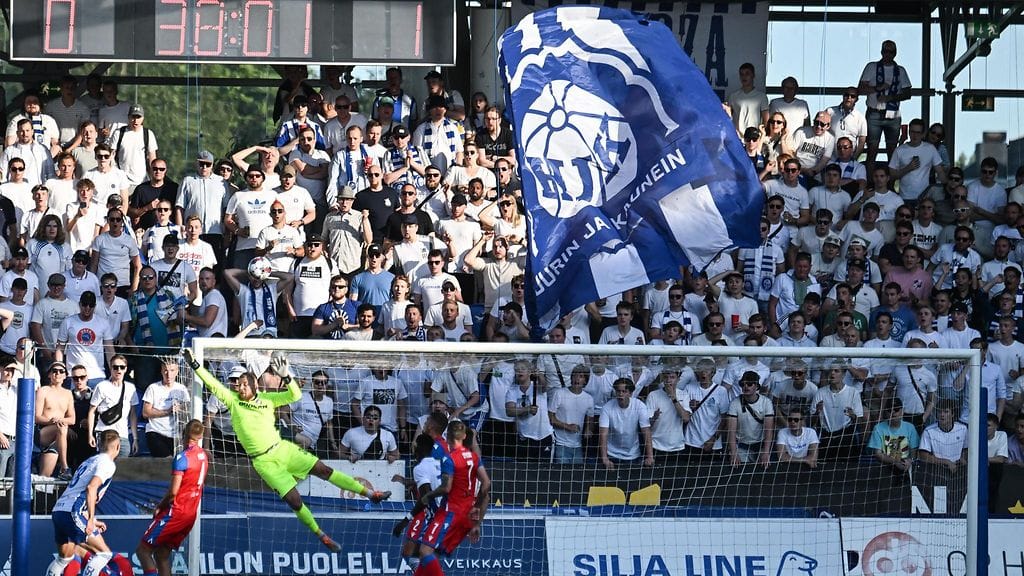 HJK kohtaa tänään slovenialaisen Mariborin. Kuvituskuva.