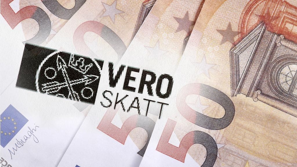 Maksamaton vero johtaa verottajan maksukehotukseen. Lopulta maksamattomat verot voidaan siirtää ulosottoon.