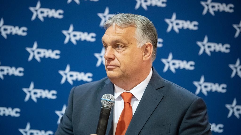 Unkarin pääministeri Viktor Orban on CPAC-konferenssissa luomassa siteitä Yhdysvaltain oikeistoon ja ehdottamassa yhteistyötä ja koordinaatiota globaalin oikeiston kesken.