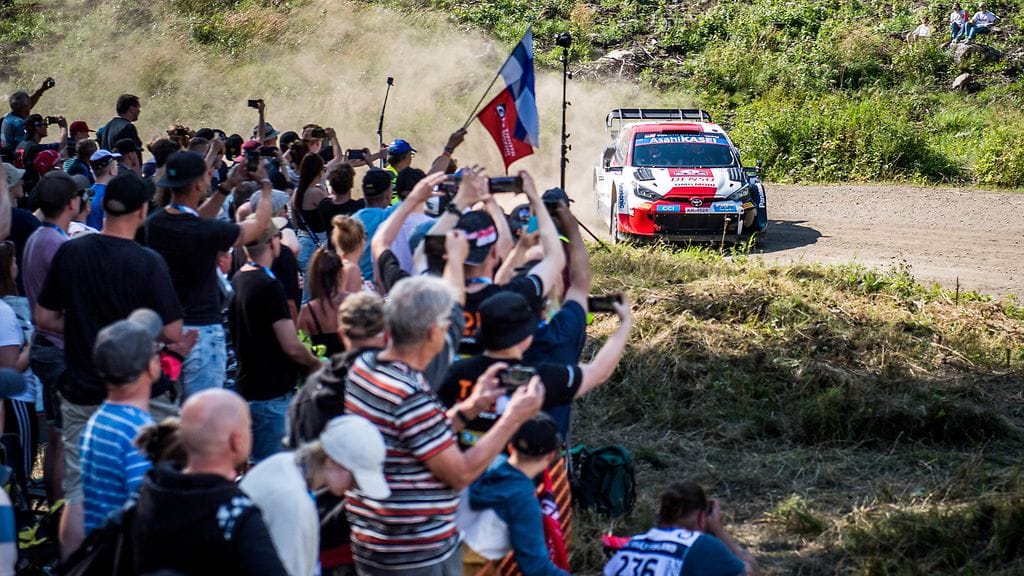 Jyväskylän MM-rallissa on riittänyt väkeä. Kuvituskuva.