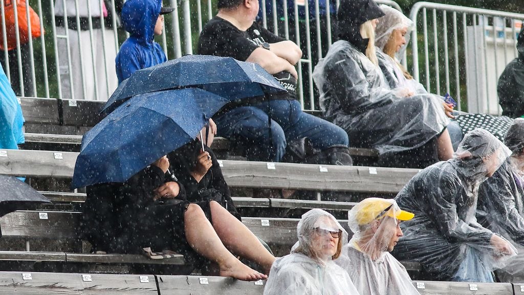 Vettä tulee lauantain aikana "kymmeniä millimetrejä", Forecan meteorologi sanoo. Kuvituskuva.