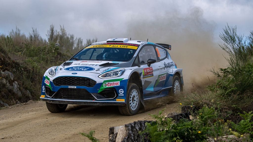 Teemu Suninen jahtaa WRC2-luokan voittoa.