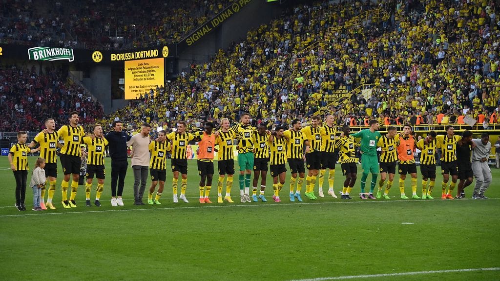 Bundesliiga käynnistyi Dortmundin osalta voitolla.