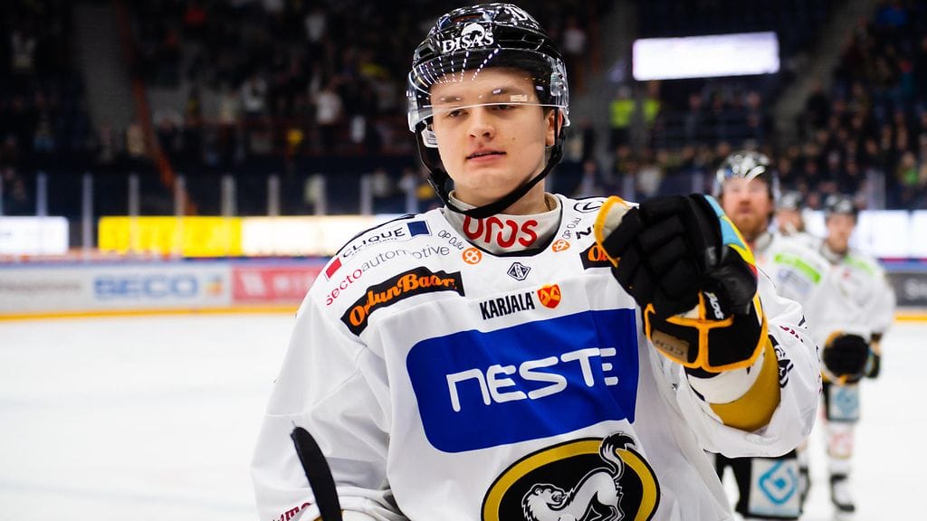 Teemu Kivihalme edusti aiemmin Oulun Kärppiä.